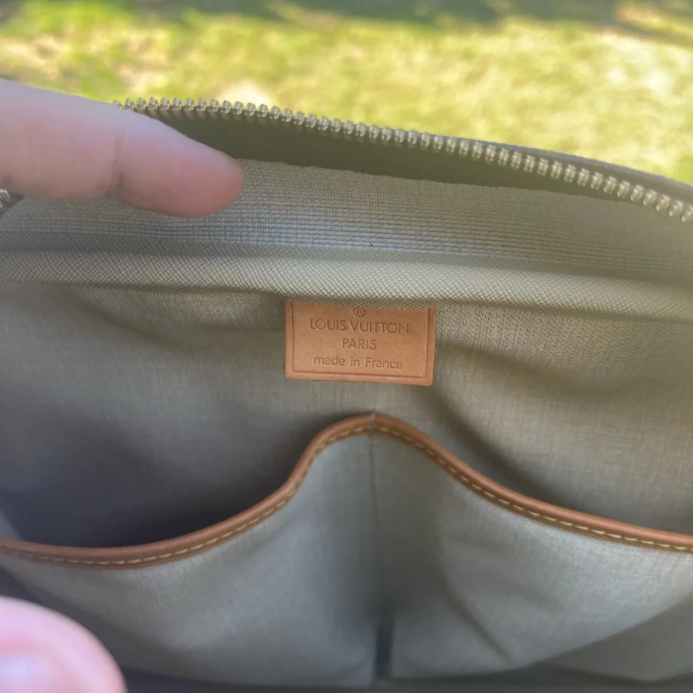 Louis Vuitton Brown Monogram Top-Handle Satchel with Tan Trim - Picture 6 of 7